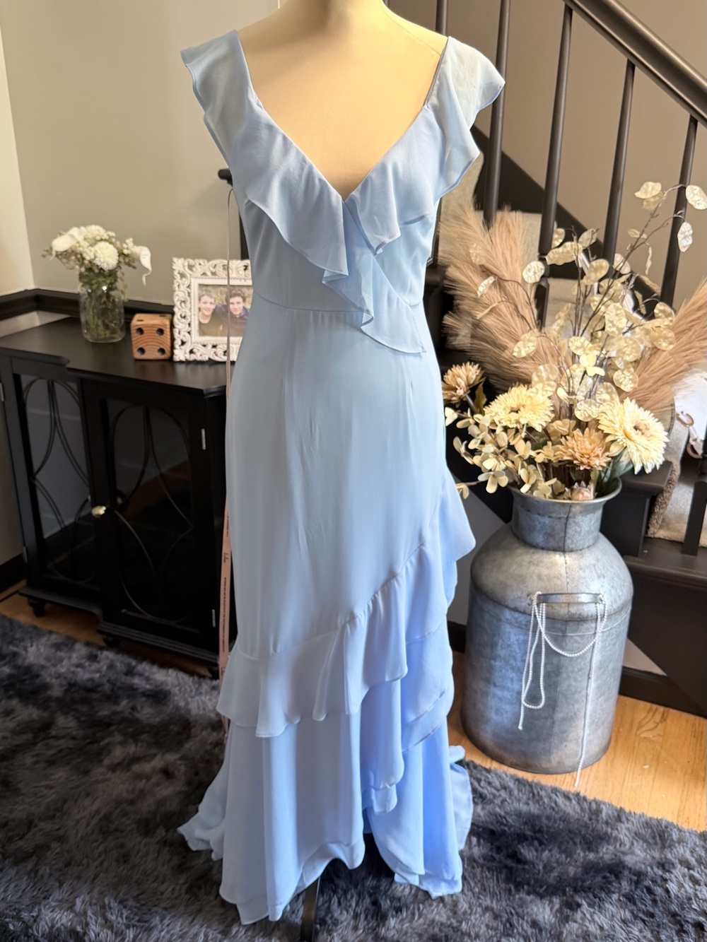 NWT lulus CHARMING EVENT Light Blue Asymmetrical Ruffle Maxi Dress Small - Picture 4 of 9